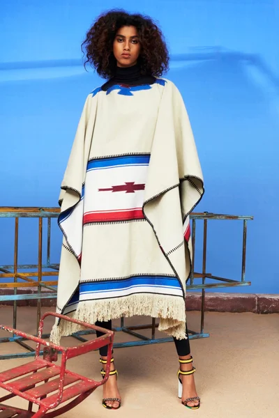 Look 8